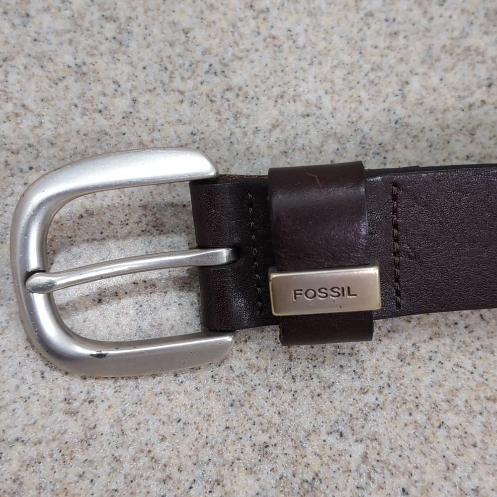 Fossil Brown Leather Belt, Size Men's Large
